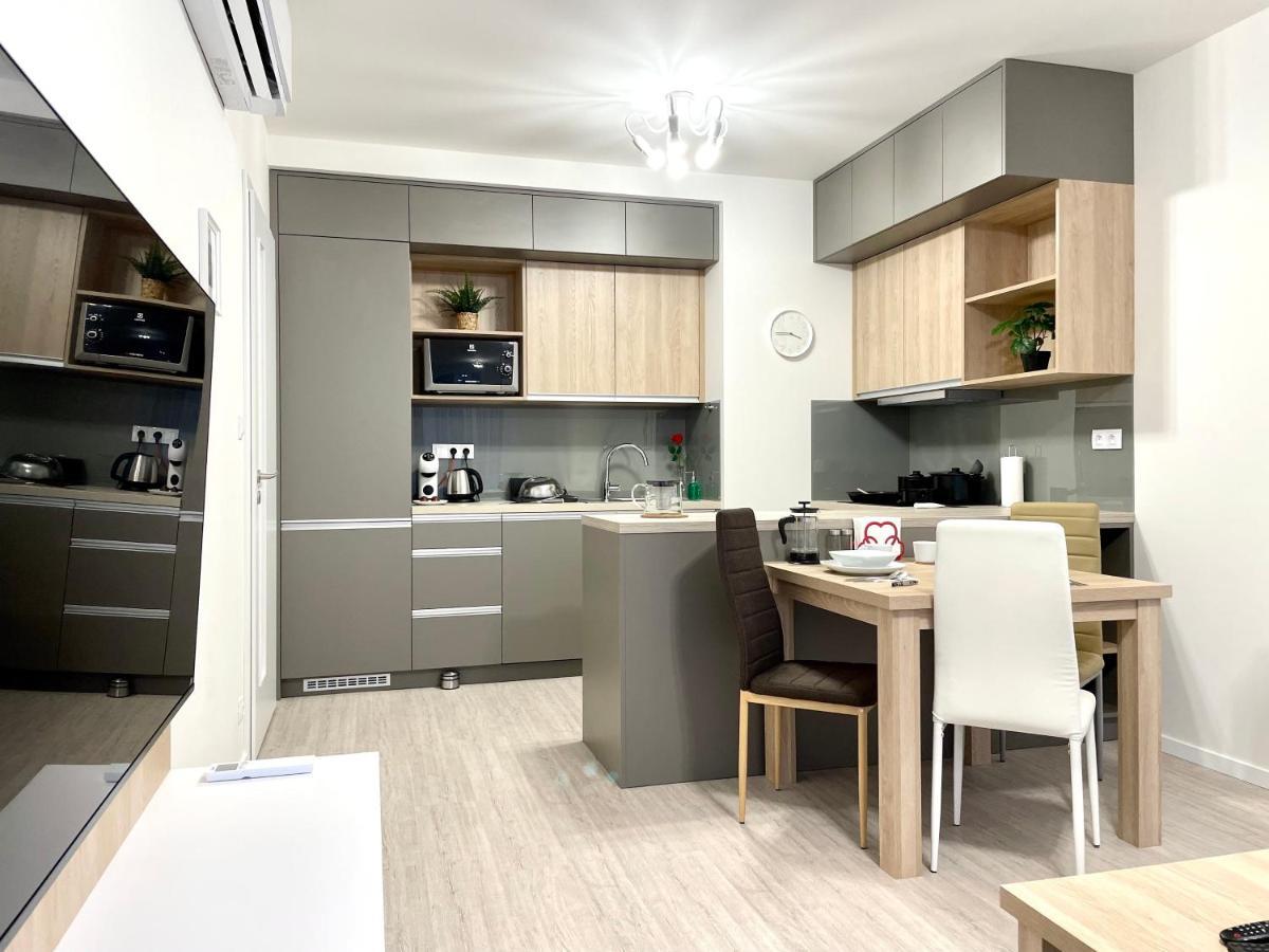 Central Stay Братислава Екстериор снимка